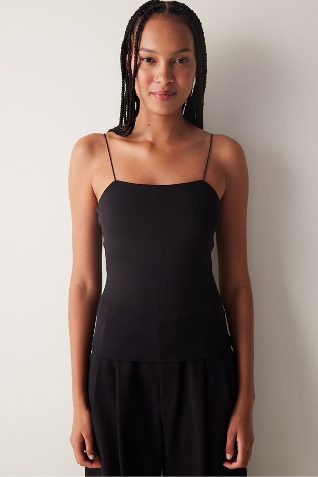 New Cami Siyah Üst - 2