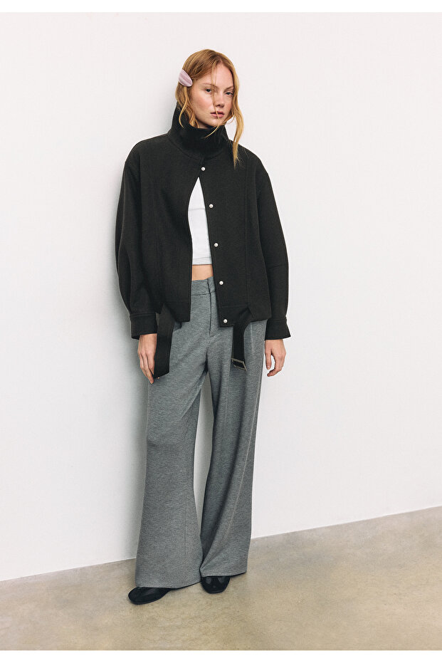 جاكيت بومبر كبير الحجم ذو ملمس ناعم - 3