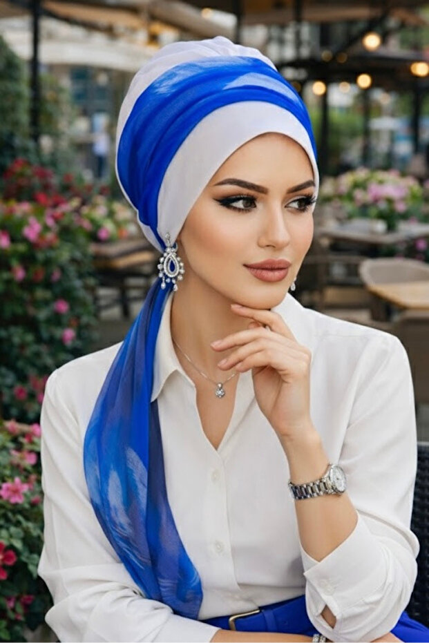 White Stripe Patterned Scarf Bonnet - 2