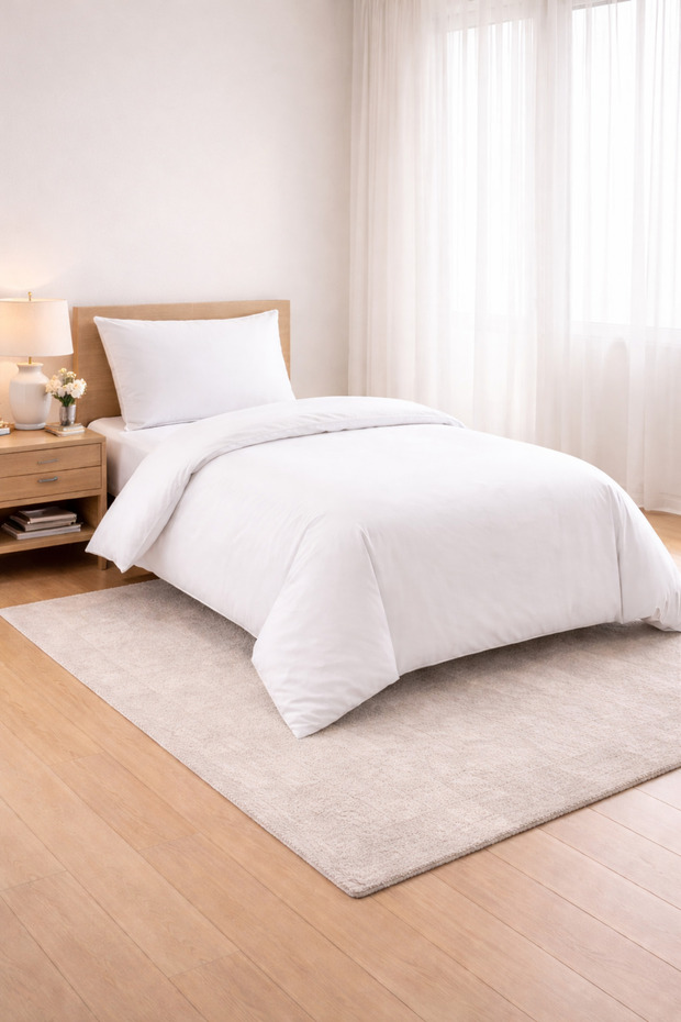 Single White Duvet Cover Set 63 Thread Count Dense Weaving