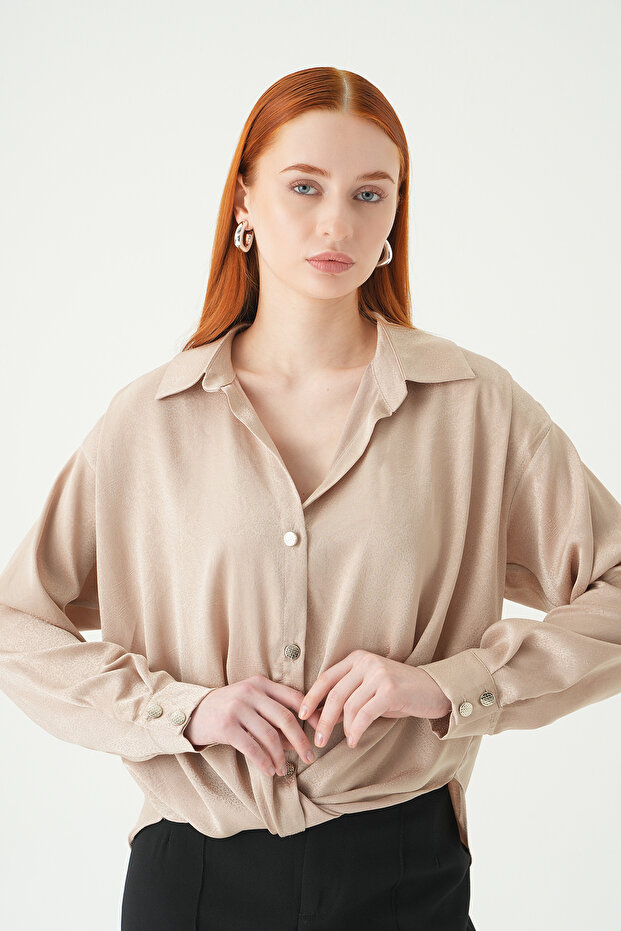 251152 قميص كلاسيكي بأزرار باللون البيج - 7