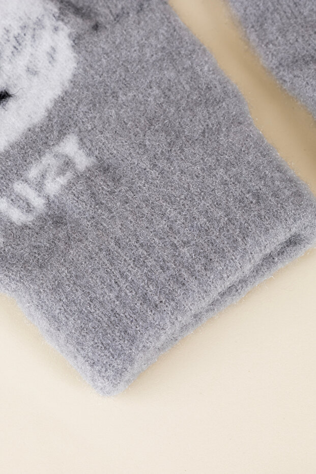 Renkli Kulaklı Gri Eldiven - 3