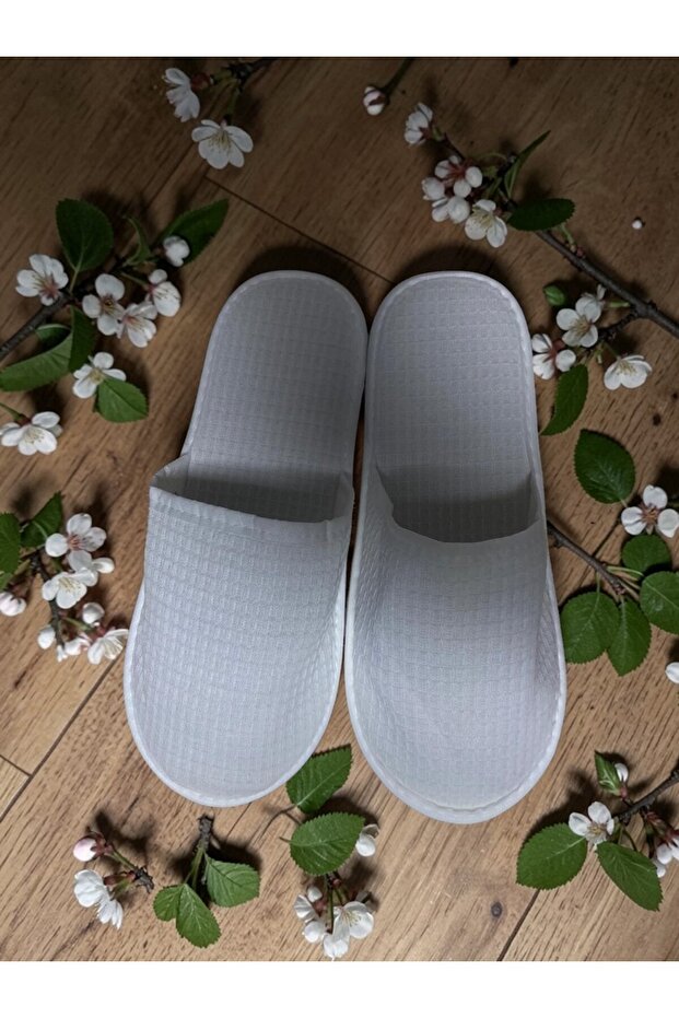 Pike Hotel Slippers Non-Slip Sole (10 Pairs)