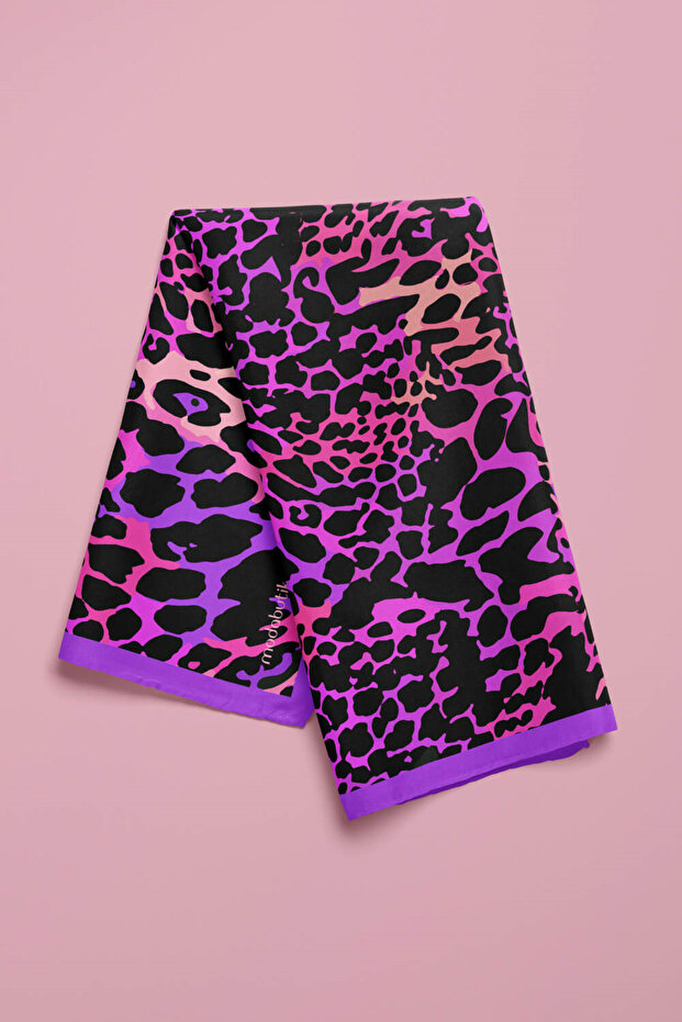 A33 باندانا منقوشة بنقشة الفهد - 5