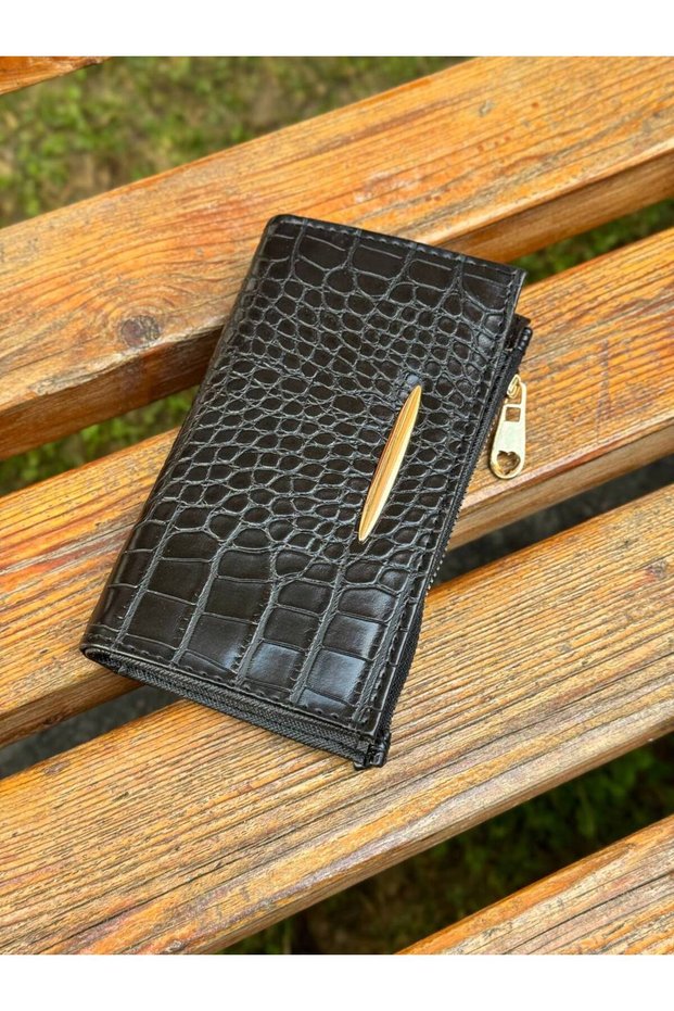 Croco Textured Wallet with Gold Details and Luxury Look