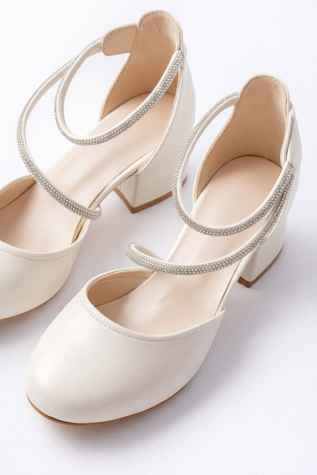 Girls' Off-White Closed Velcro Non-Slip Heeled Formal Shoes
