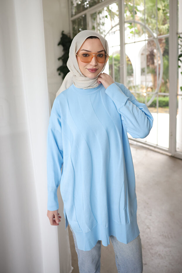 Baby Blue Crew Neck Cold Thread Knitwear Tunic