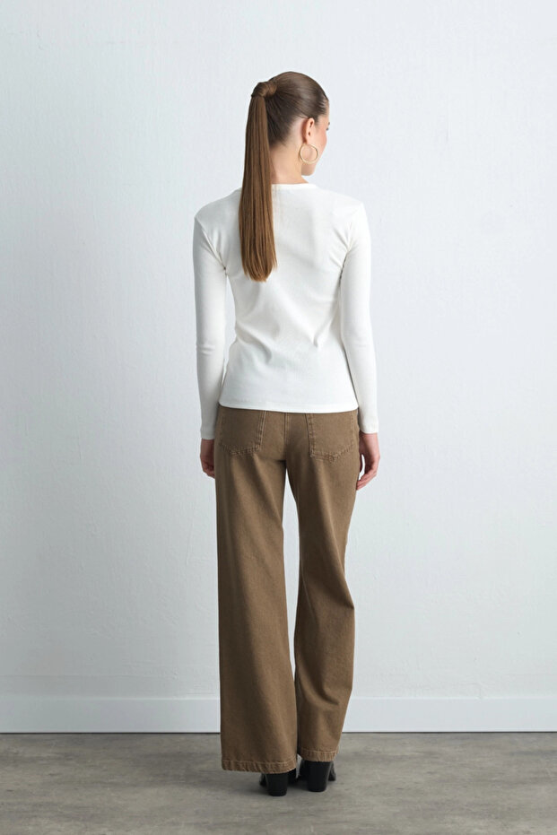 تيشيرت قطني أساسي بأكمام طويلة - إكرو - 5