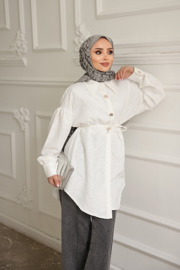 قميص إكرو ذاتي الصنع بتفاصيل من منقوش خيطًا - 2