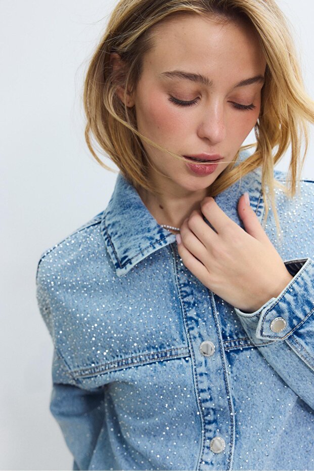 DENIM JACKET WITH PATCH POCKETS AND RHINESTONES - 4