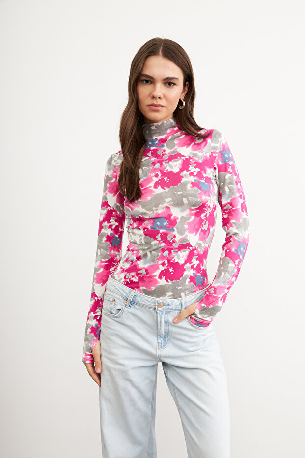 Women's Gray Pink Floral Patterned Body Suit with Finger Detail