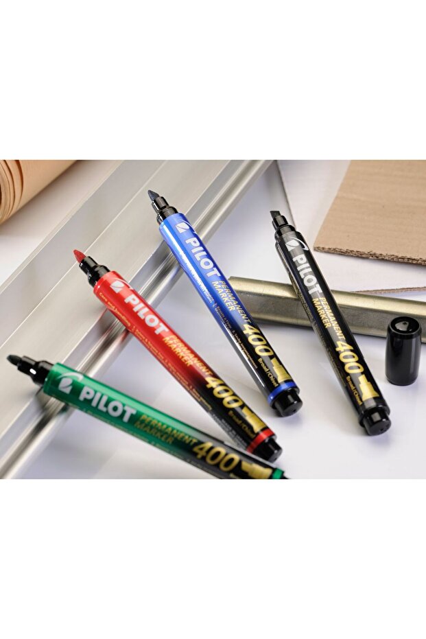 Permanent Marker Black Chisel Tip 4mm P400 - 5