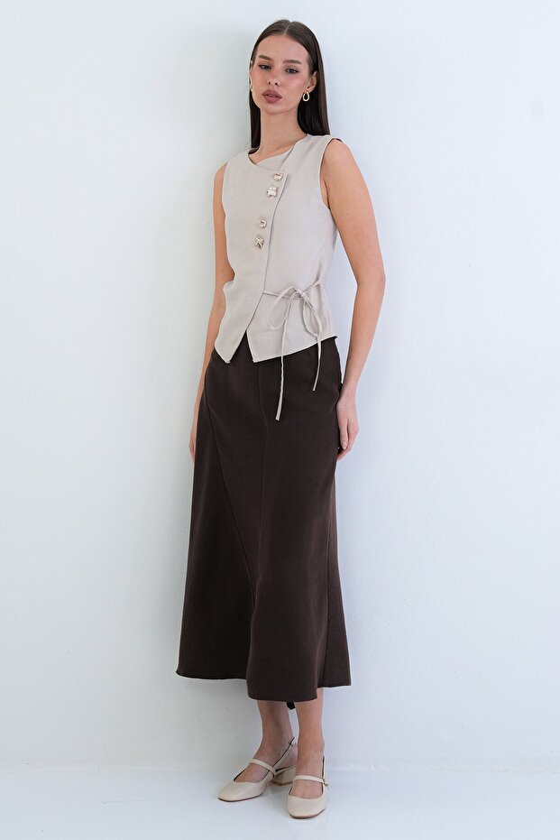 بلوزة بدون أكمام بأزرار وربطة عنق - 3