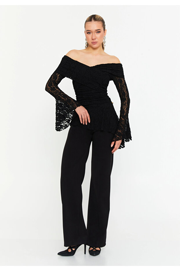 بلوزة دانتيل أوف شولدر - 1