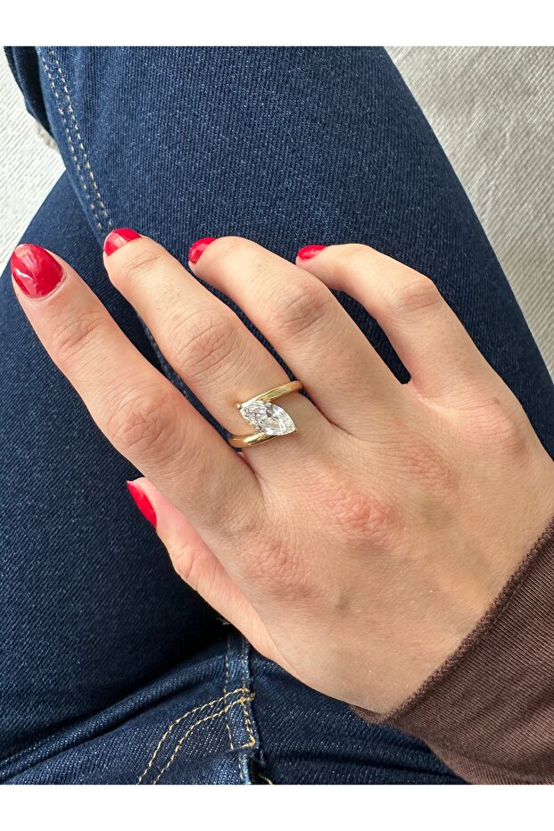 - سلسلة خاصة - خاتم ذهبي على شكل مكوك - 3