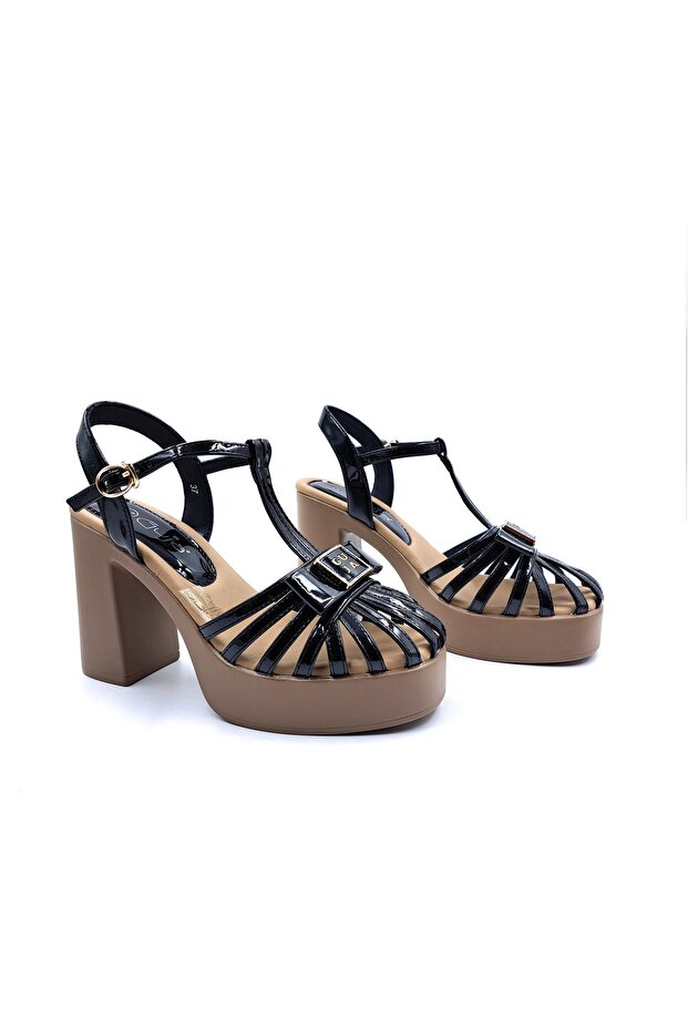 Closed Toe Platform Heeled Black Color Stylish Sandal Shoes