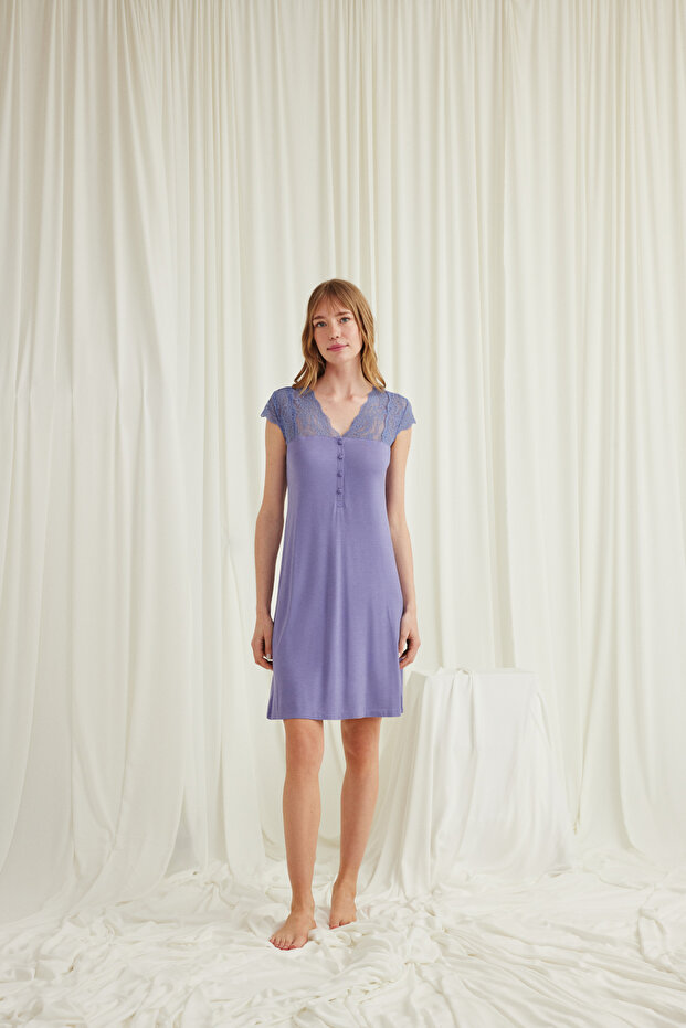 Women'S, Lilac, Lace on the Sleeves, Shoulders and Collar, Buttoned Front Nightgown