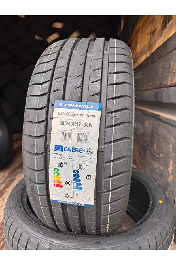 205/40/17 - 1