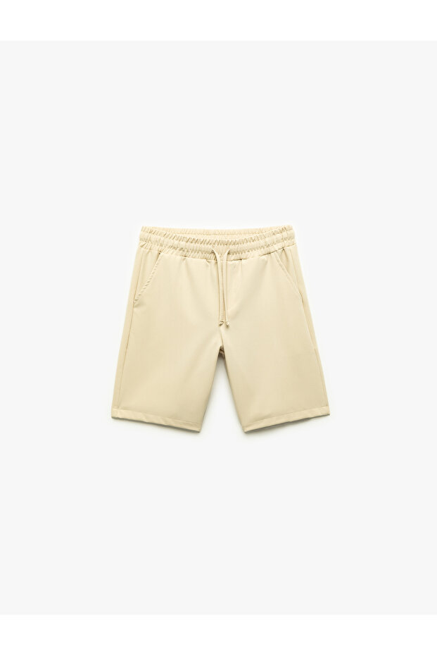 Pocket Detailed Bermuda Waist Lace up Shorts