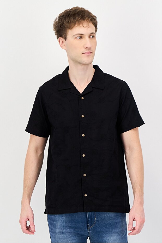 Men Regular Fit Embroidered Short Sleeve Casual Shirt, Black