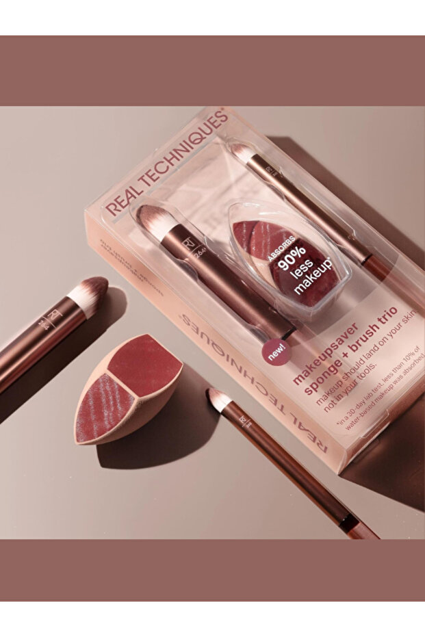 مجموعة ريل تك ميك أب سيفر من الإسفنج والفرش - 4