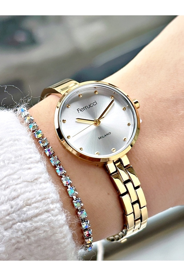 Silver Dial Stone Numeroved Gold Metal Women's Wristwatch