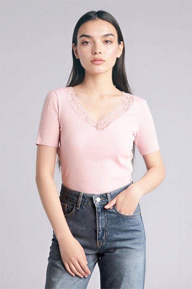 Women's T-Shirt G9665Ax/Pn453 Pink