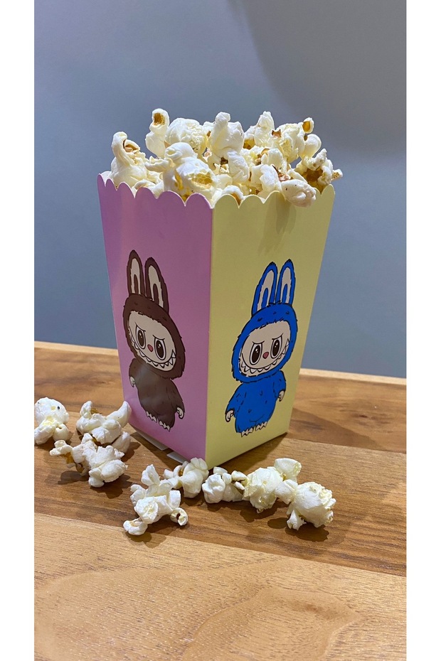 Labubu Themed Corn Box 8 Pieces