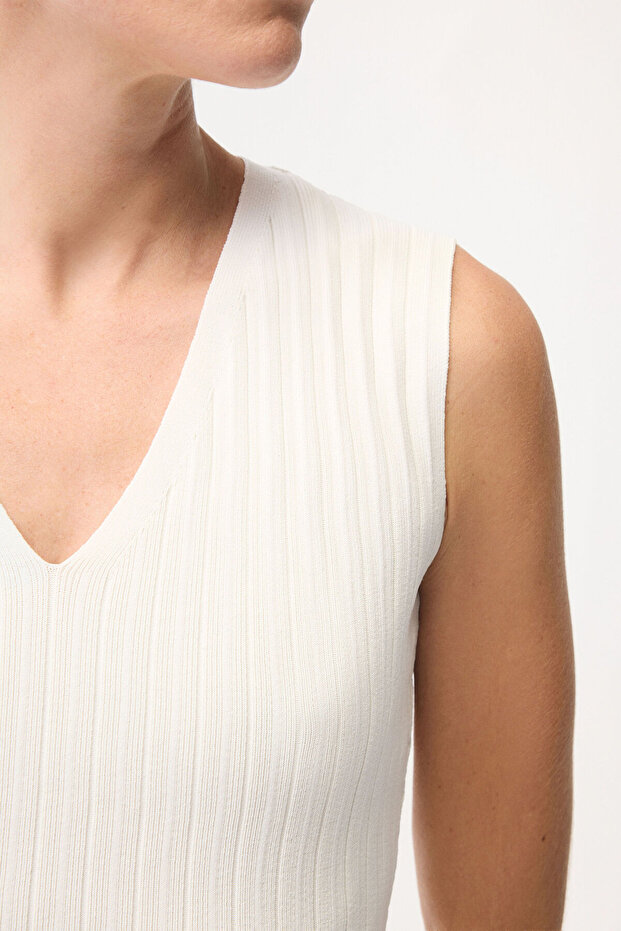 V Yaka Triko Bluz - 1