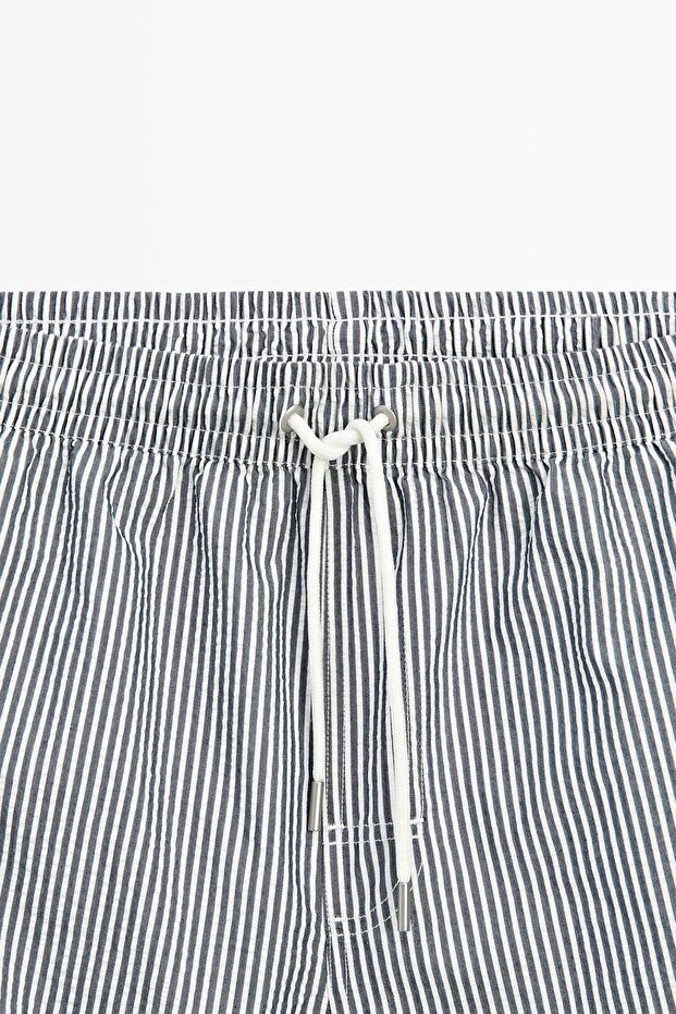 Çizgi detaylı mayo - 4