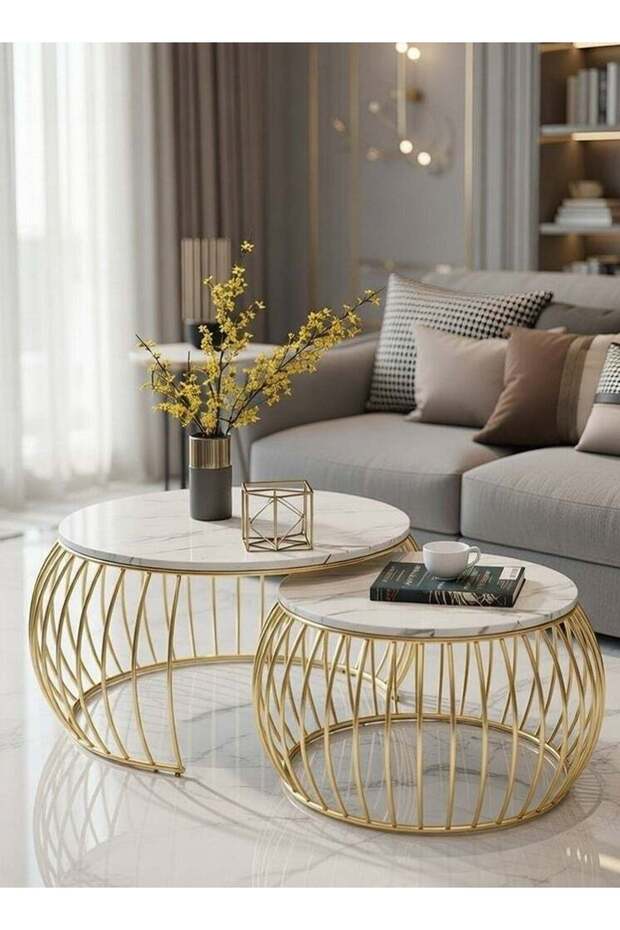 طقم طاولات قهوة عصرية متداخلة من قطعتين - سطح من خشب MDF أبيض مع قاعدة حديدية ذهبية للمجالس وغرف المعيشة