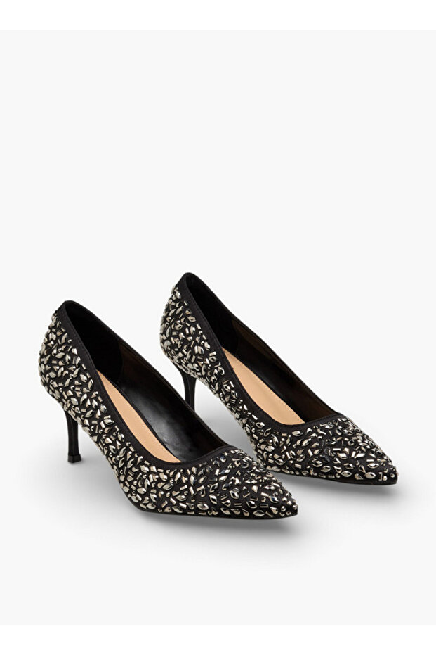 Women Embellished Stiletto Heel Pumps