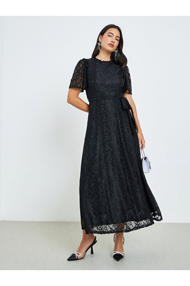 Black Lace Short Sleeves A-Line Maxi Dress