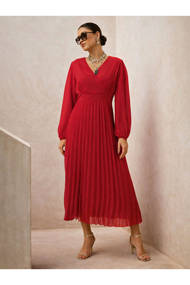 Red Balloon Sleeve Pleated Midi Dress