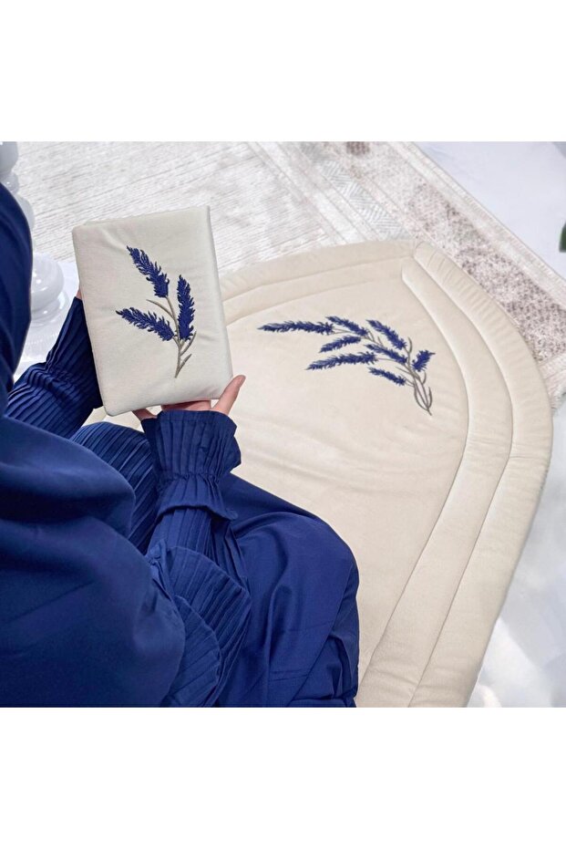 طقم صلاة الأوركيد، إسفنجي - رجالي