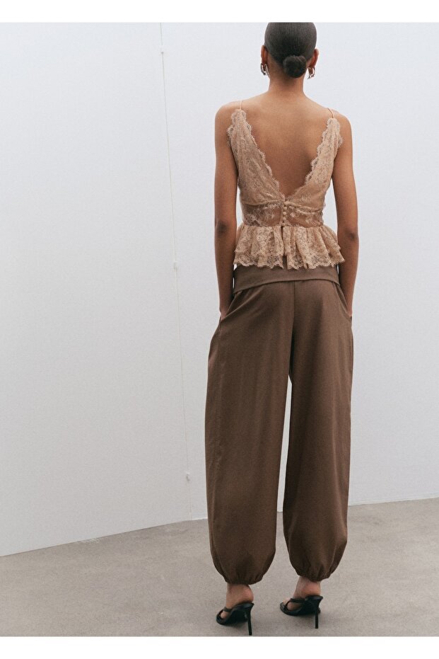 Fırfırlı dantel bluz - 4