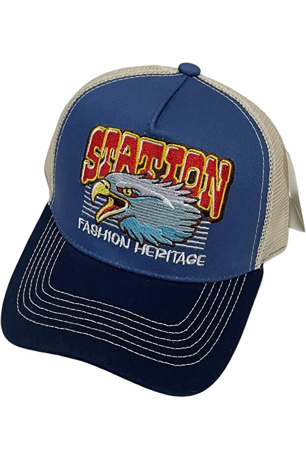 قبعة شبكية مطرزة بنسر - 2