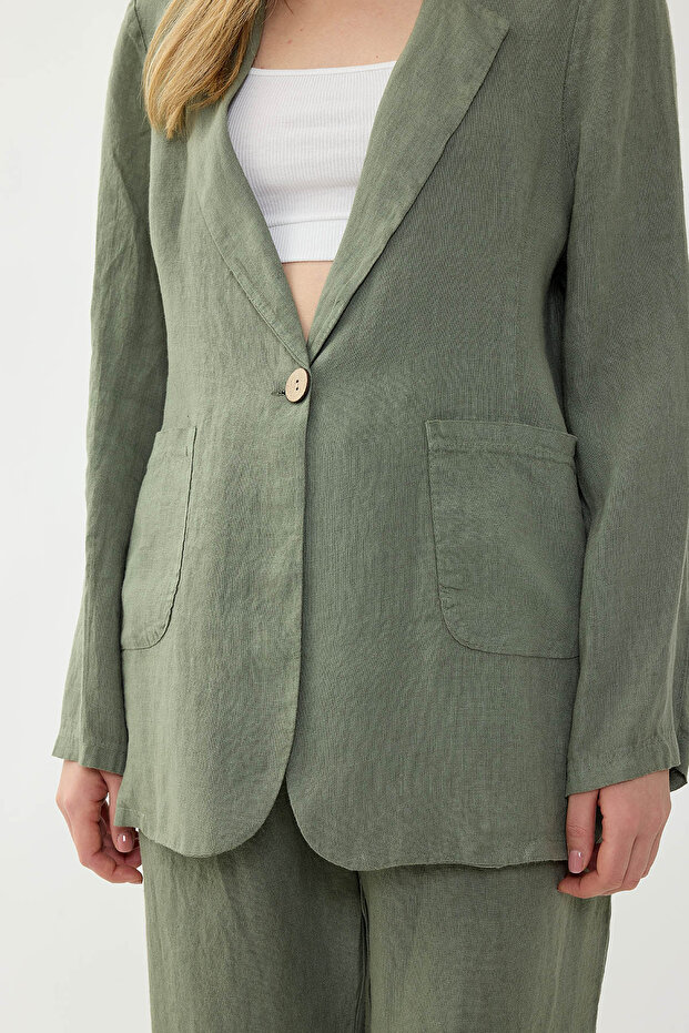 سترة من الكتان بنسبة 100% مع جيب بزر واحد - 8