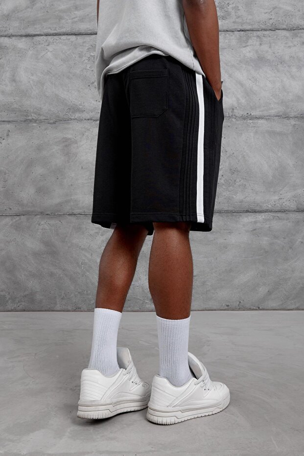 Siyah ŞERİT DETAYLI ŞORT - 5
