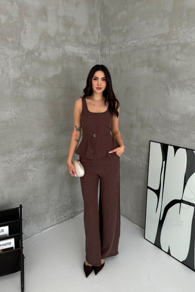 Women's Wrinkled Fabric Ruffled Blouse and Wide-Leg Pants Set