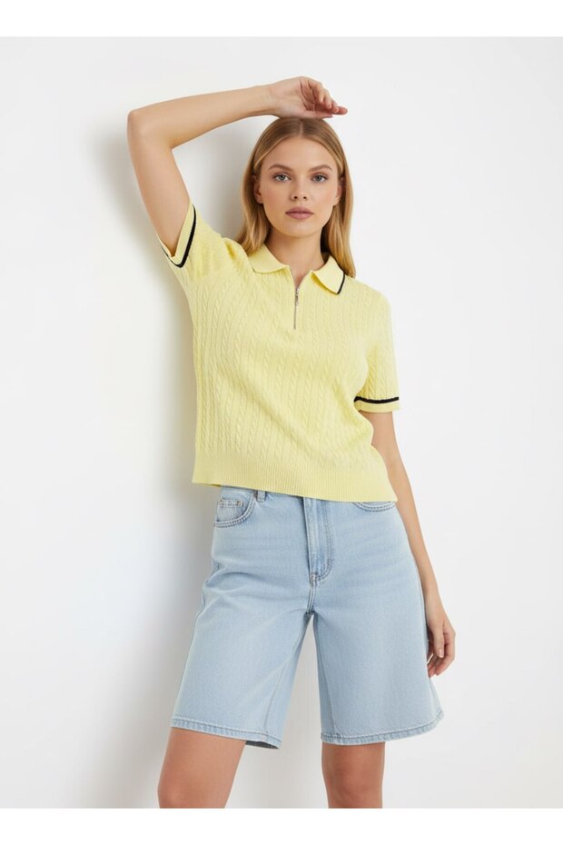 Polo Collar Half Zipper Knitwear Blouse Ss26Bz0043