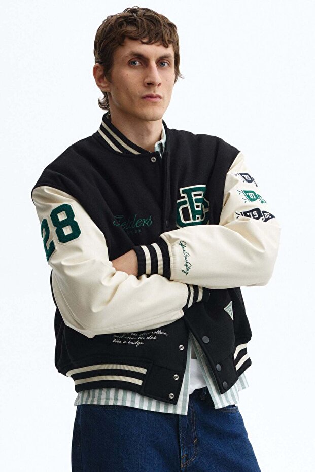 Motif-detail baseball jacket