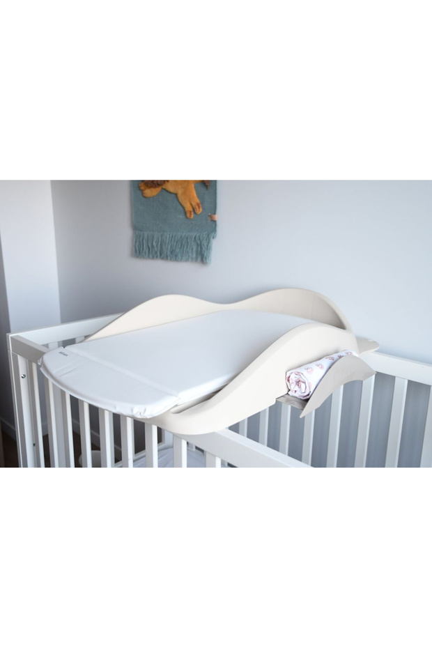 Camele’o Clay Changing Table - 3