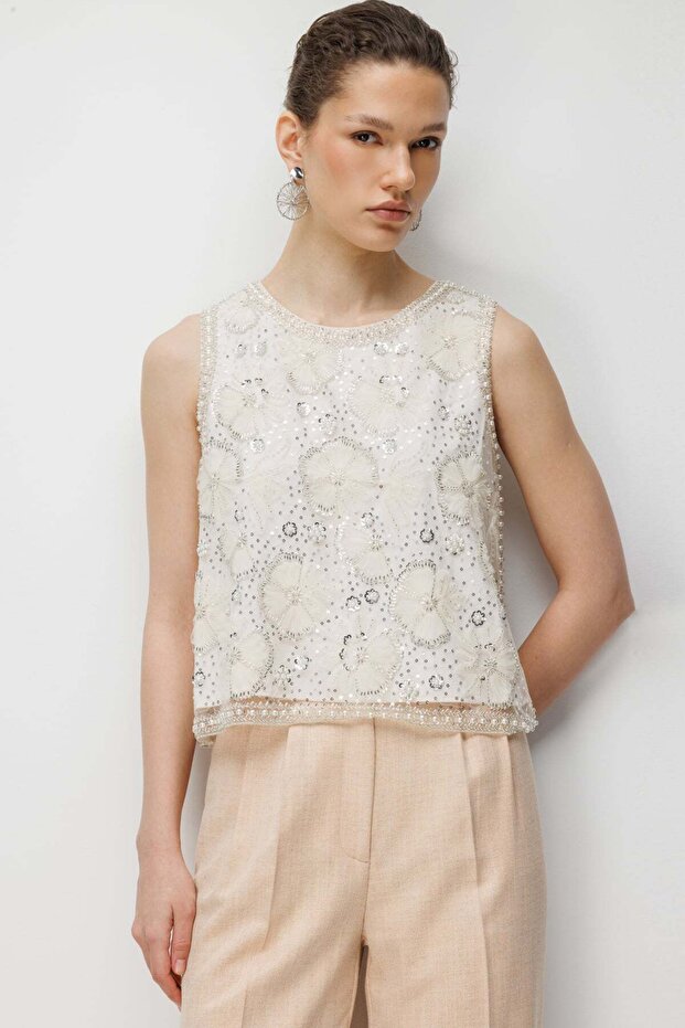 Pullu Taş İşlemeli Bluz - 1