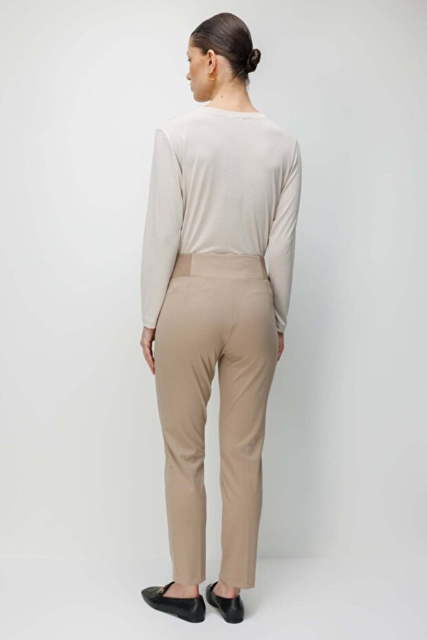 بنطلون ضيق بأزرار مزدوجة - 4