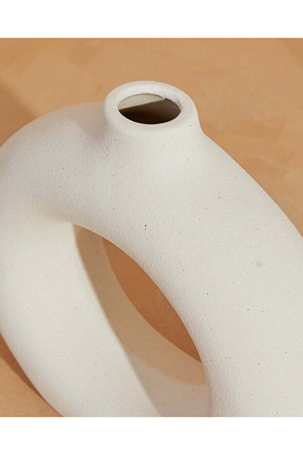Cream Nordic Loop Vase - 4