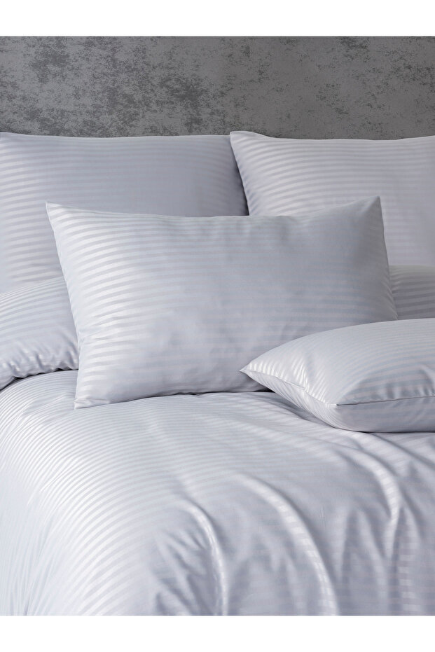 Cotton Saten Single Duvet Cover Set (93 Thread Count & 236 Tc)