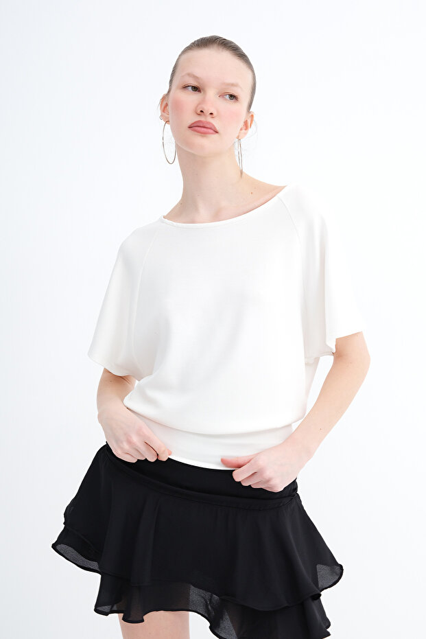 Kayık Yaka Basic T-shirt P4533 - 1