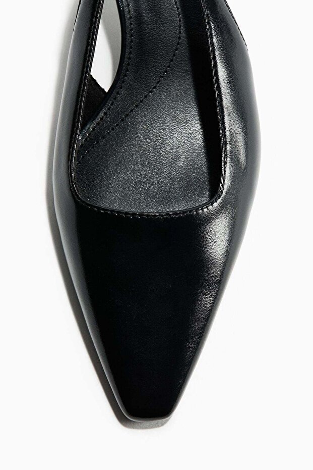 أحذية بكعب صغير مفتوحة من الخلف - 2