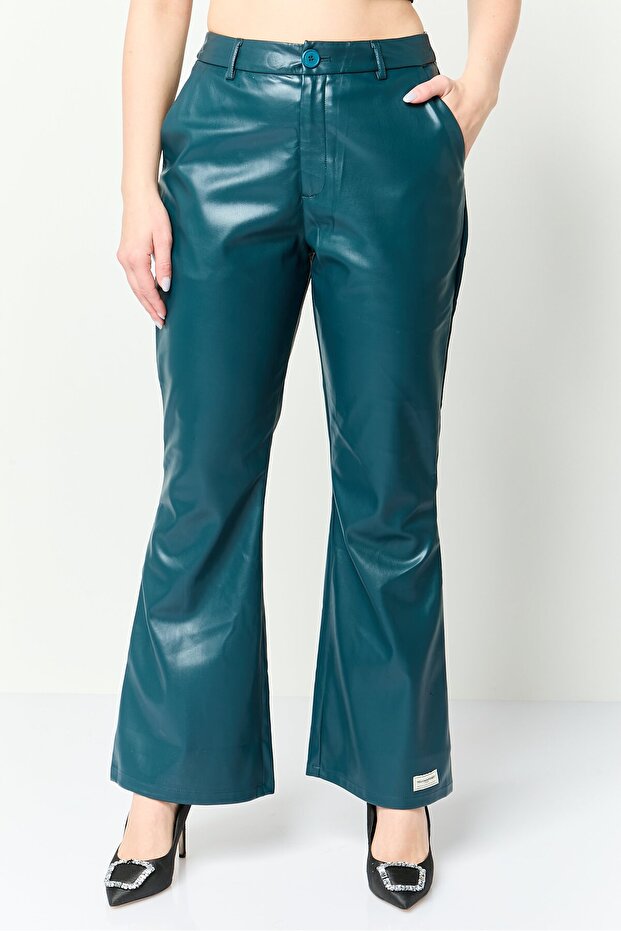 Women Regular Fit Solid Flared Pants, Teal Green